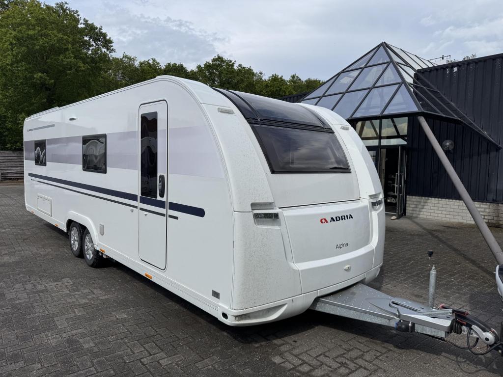Adria Alpina 753 HT 2019 | Enkele bedden | Movers | Airco, Caravans en Kamperen, Caravans, Schokbreker, 7 tot 8 meter, Bedrijf