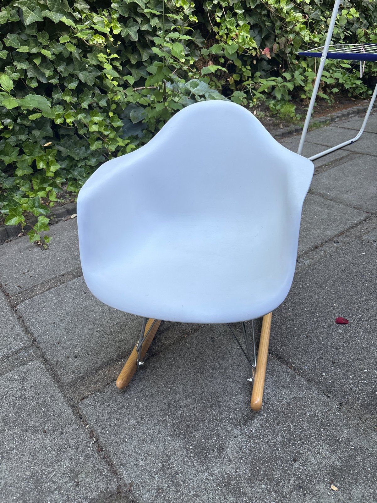 Kinderstoel Witte schommelstoel in Eames-stijl, Ophalen, Gebruikt, Wit, Eén