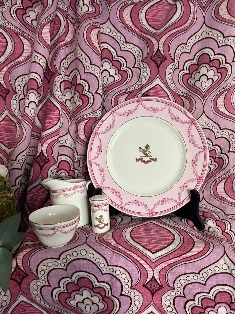 The Ritz London Royal Doulton servies set izgst, Antiek en Kunst, Antiek | Porselein, Ophalen