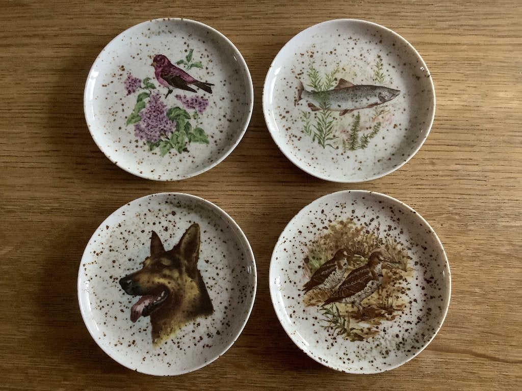 Petit four schaaltjes verschillende afbeeldingen, 4 stuks, Ophalen of Verzenden