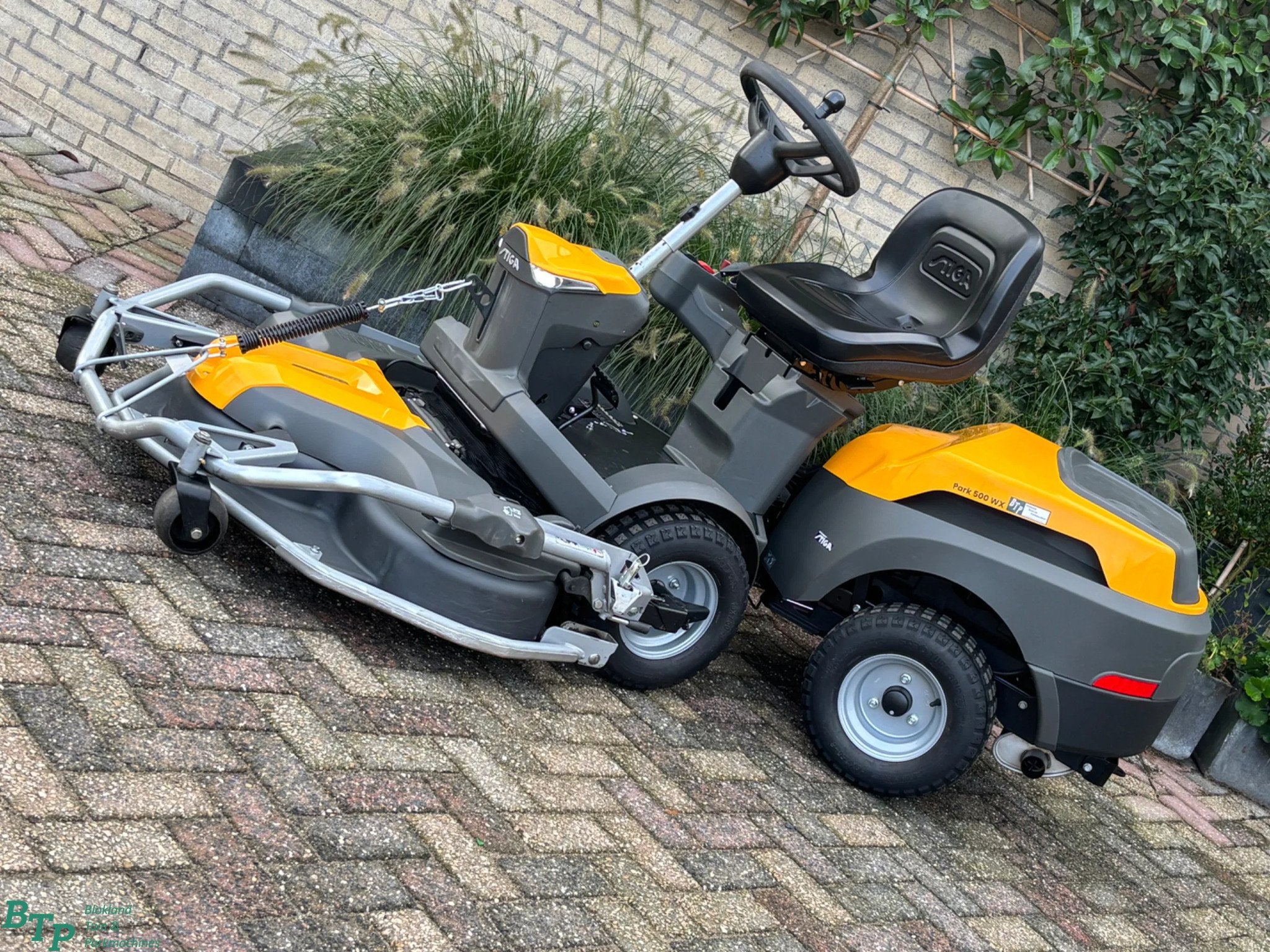 Stiga Park 500WX gebruikte frontmaaier 110cm 4wd AWD 4x4, Gebruikt, Stiga