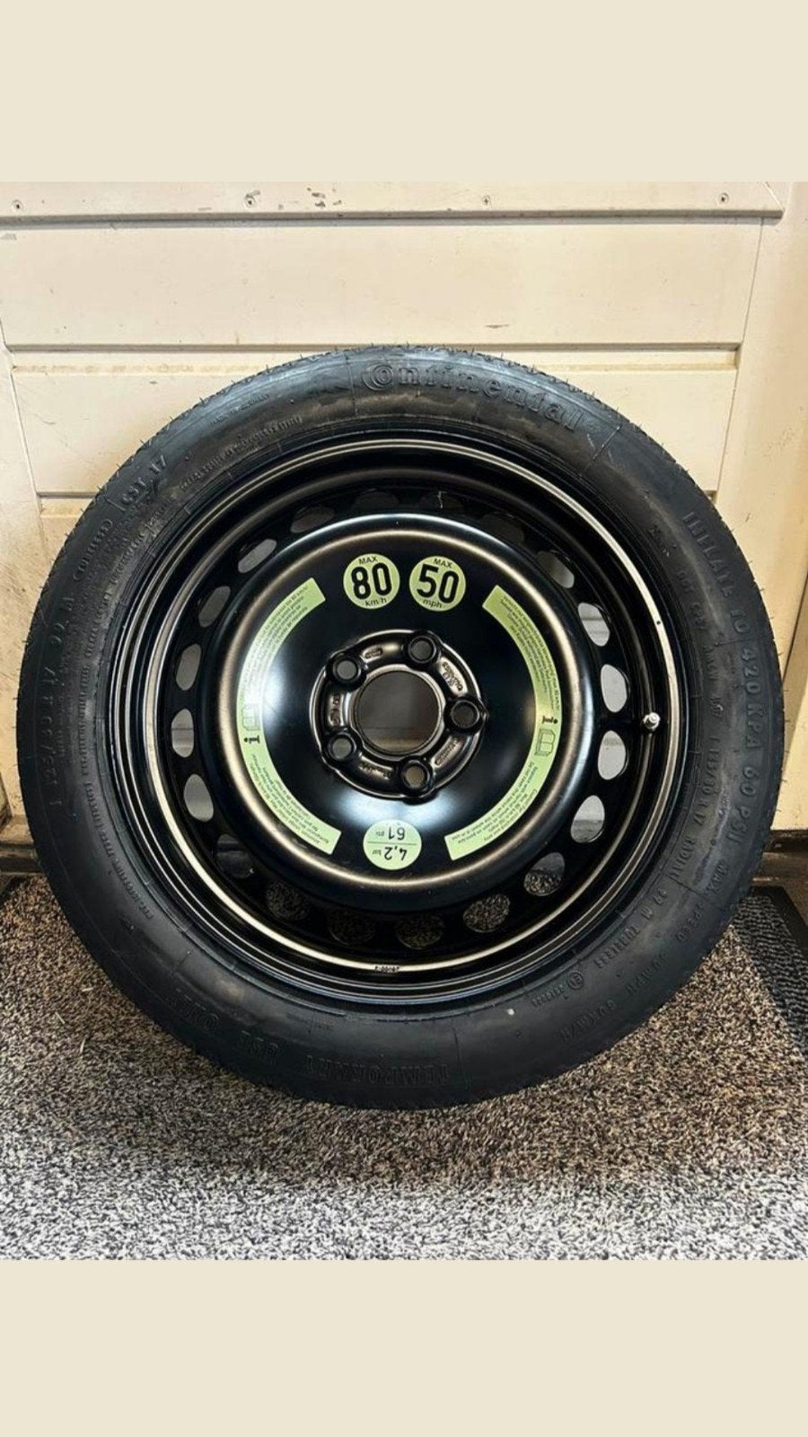 Mercedes A B C klasse reserveband / thuiskomer NIEUW, Auto-onderdelen, Banden en Velgen, Banden en Velgen, Nieuw, 17 inch, All Season