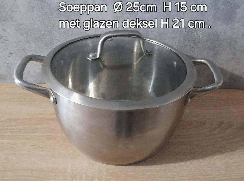 Berlinger Haus Soeppan Ø 25x15 cm met glazen deksel, Huis en Inrichting, Keuken | Potten en Pannen, Ophalen, Gebruikt, Rvs, Kookpan of Snelkookpan