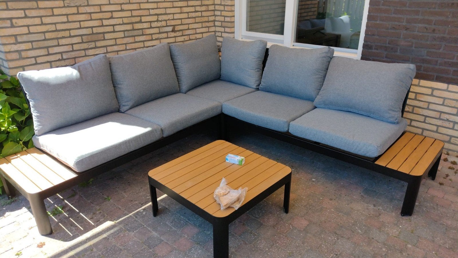 Exterioo Ellara loungeset met tafel, Ophalen, 5 zitplaatsen, Gebruikt, Bank