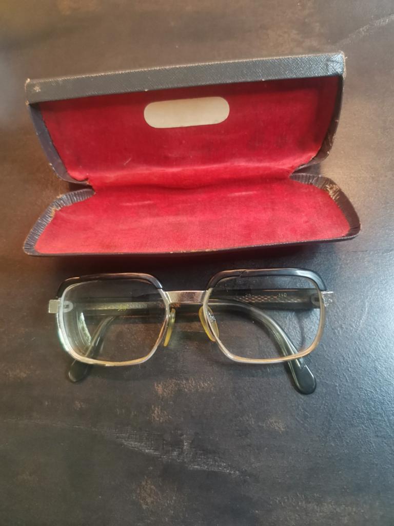 Vintage Antieke Bril met Etui - Uniek Stuk, Overige merken, Gebruikt, Zwart, Ophalen of Verzenden