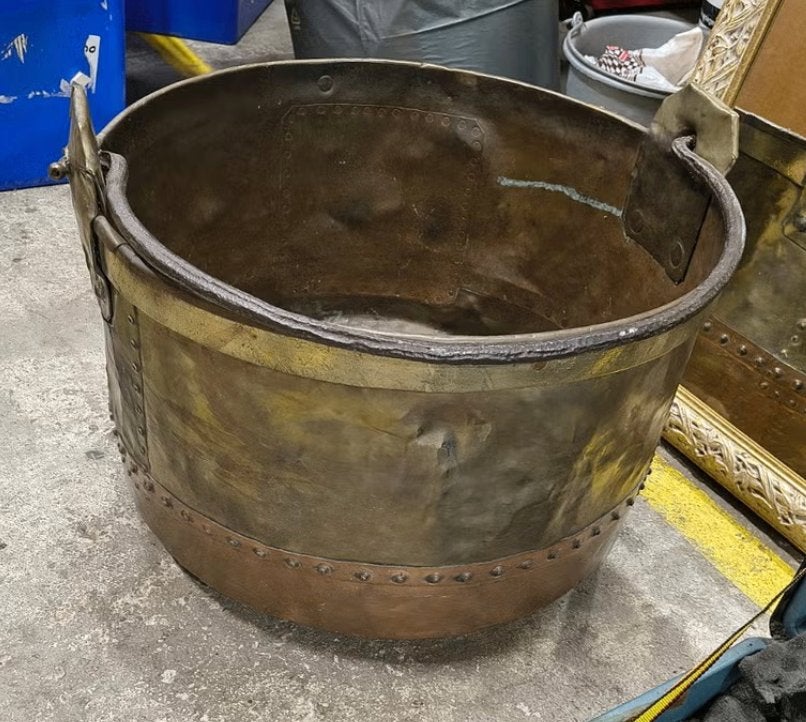 Grote antieke koperen pan met hengsel, Ophalen, Koper