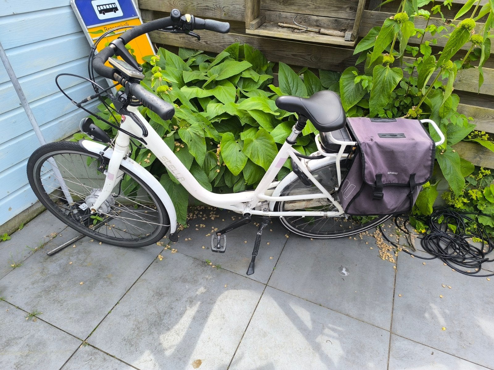 Stella fiets - Werkt prima, inclusief acculader, Ophalen of Verzenden, Gebruikt