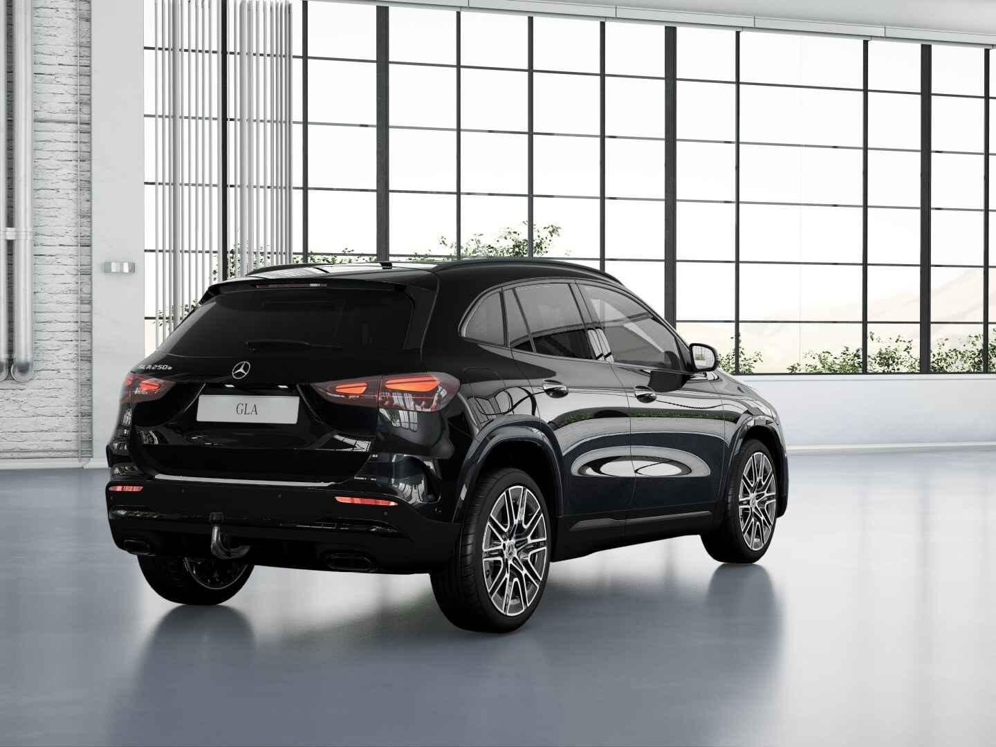 Mercedes-Benz GLA 250 e 140 Years Edition, 1800 kg, 4 cilinders, 16 kWh, Plug-in hybride