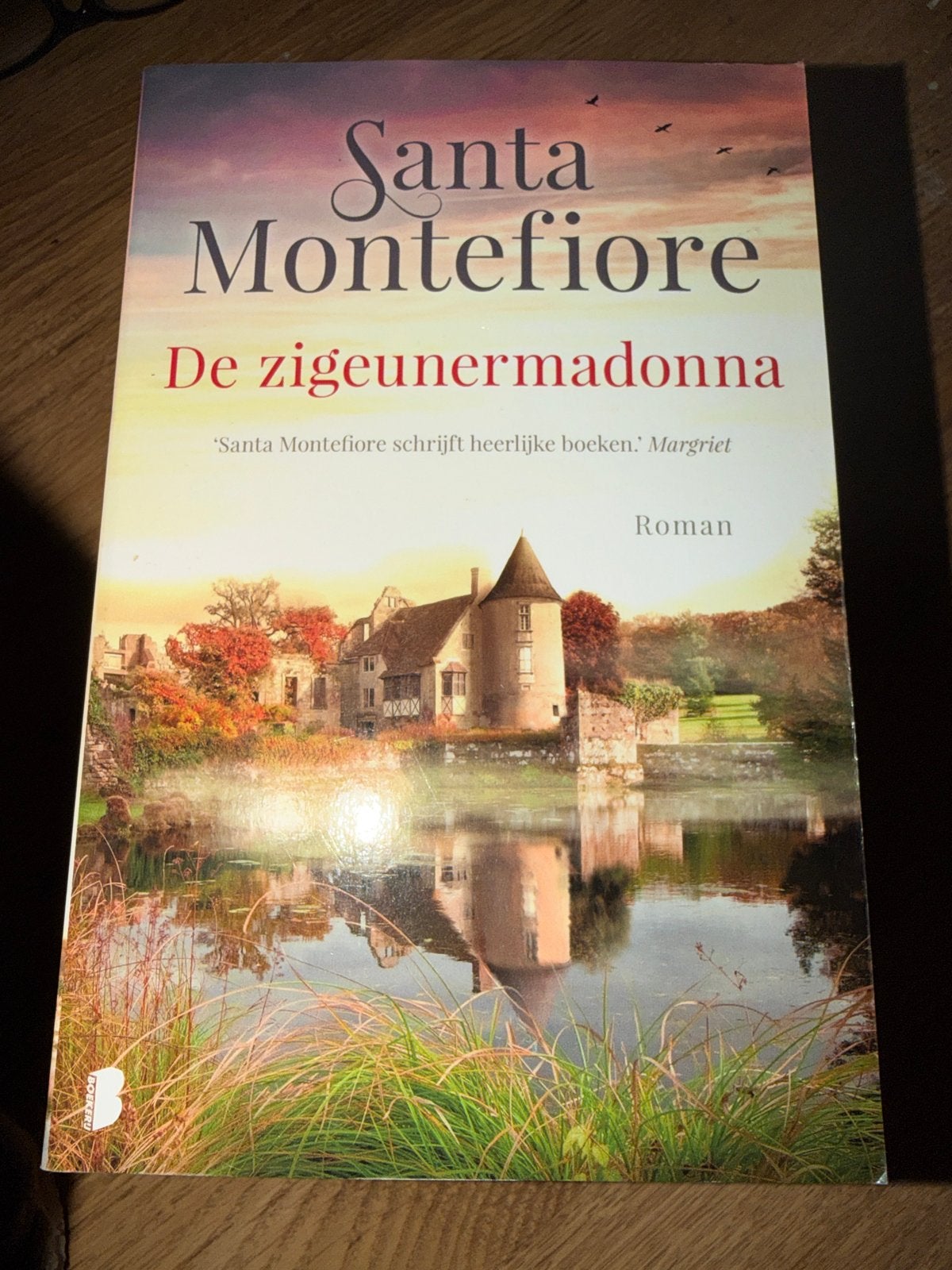 KKK.  Santa Montefiore - De zigeunermadonna (Roman), Ophalen of Verzenden, Zo goed als nieuw, Europa overig