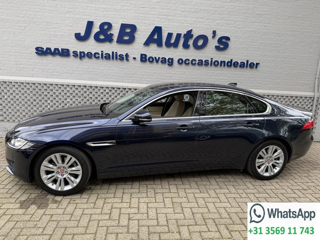 Jaguar XF 2.0 Portfolio Automaat Stuur en stoel verwarming v, Auto's, Jaguar, Achterwielaandrijving, Gebruikt, 4 cilinders, Blauw