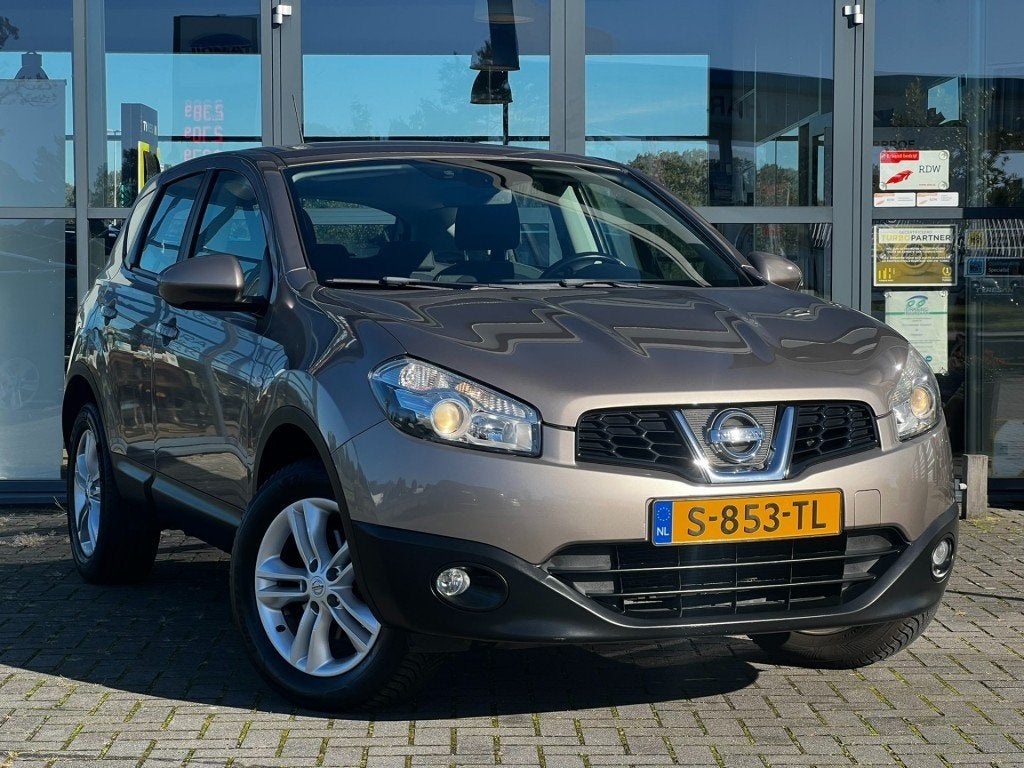 Nissan QASHQAI 1.6 CONNECT EDITION, Auto's, Voorwielaandrijving, Euro 5, Gebruikt, 4 cilinders