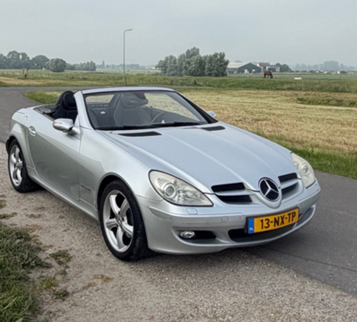 Mercedes-Benz SLK 1.8 Slk200 Kompr Roadster AUT 2004 Grijs, Auto's, Automaat, Achterwielaandrijving, 4 cilinders, Cabriolet