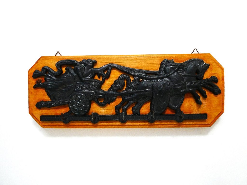 Sleutelrekje  Godin Niké met strijdwagen en 2 paarden, Antiek en Kunst, Ophalen of Verzenden
