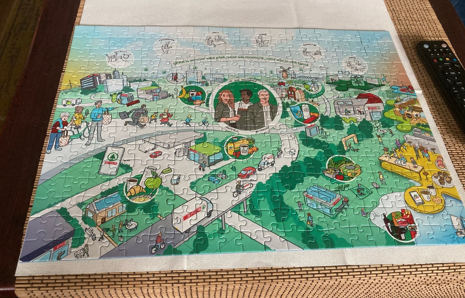 Op weg naar SPAR 2024 legpuzzel 300 stukjes), Ophalen of Verzenden, Minder dan 500 stukjes, Zo goed als nieuw, Legpuzzel