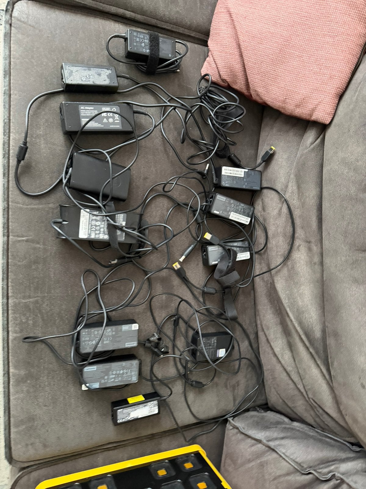 Partij laptop lader Dell, HP, Lenovo 12 stuks, Ophalen, Zo goed als nieuw