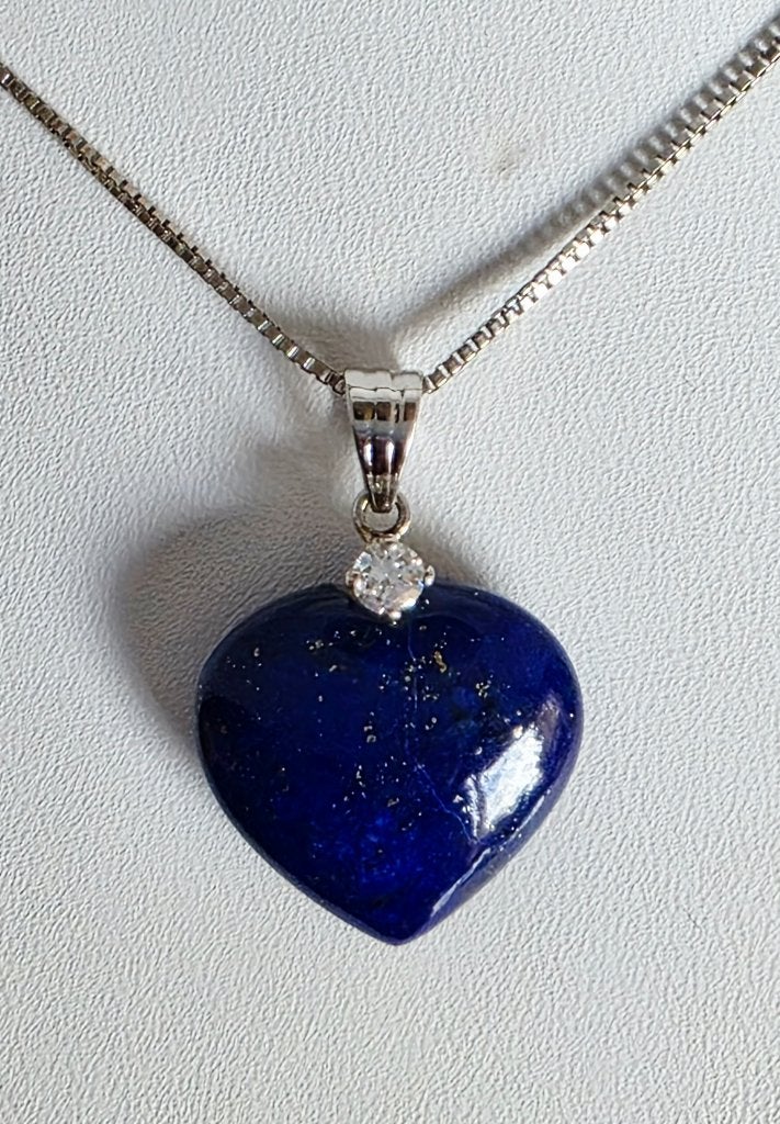 Hartvormige hanger met Lapis lazuli en diamant, Blauw, Nieuw, Ophalen of Verzenden, Hart