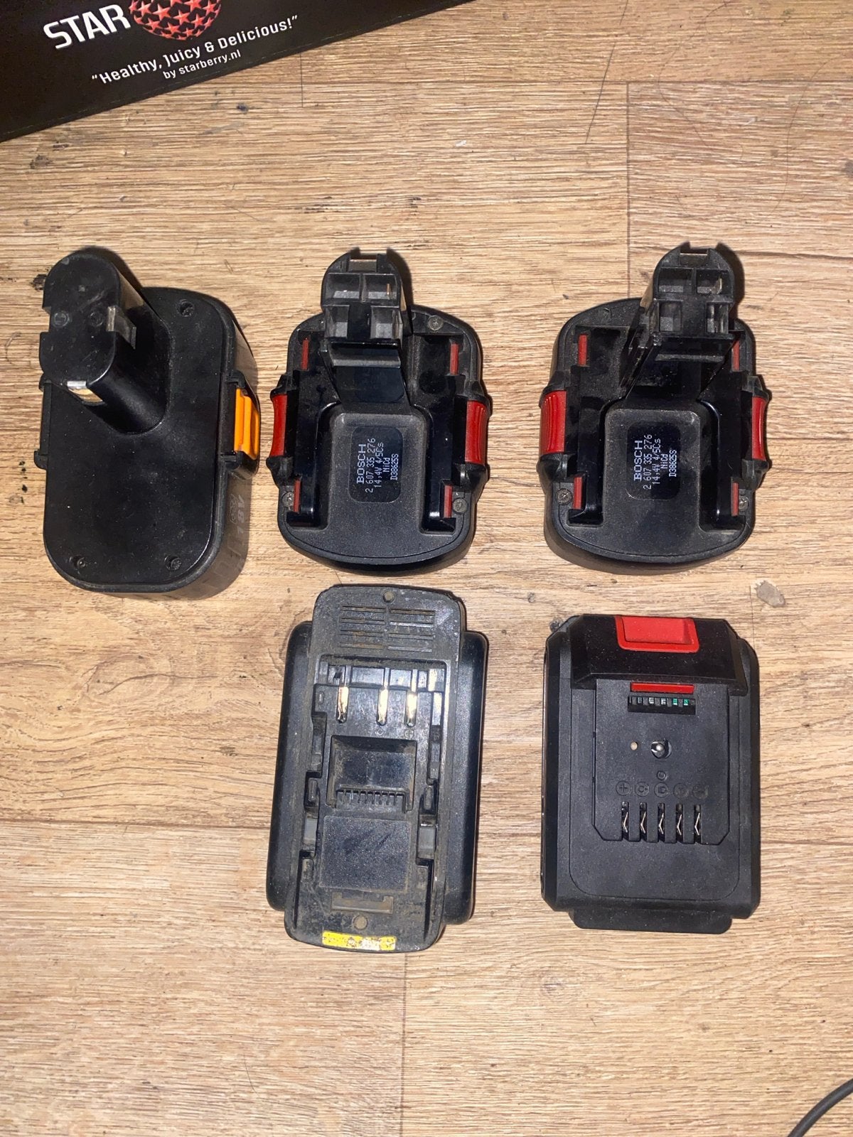 Diverse Boormachine Accu's: HEMA, Bosch, Panasonic, AX Power, Ophalen, Gebruikt, 400 tot 600 watt, Overige typen
