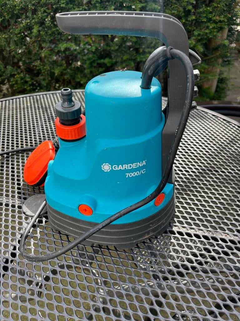 Gardena 7000/C Dompelpomp, Ophalen, Zo goed als nieuw, Elektrisch, Dompelpomp