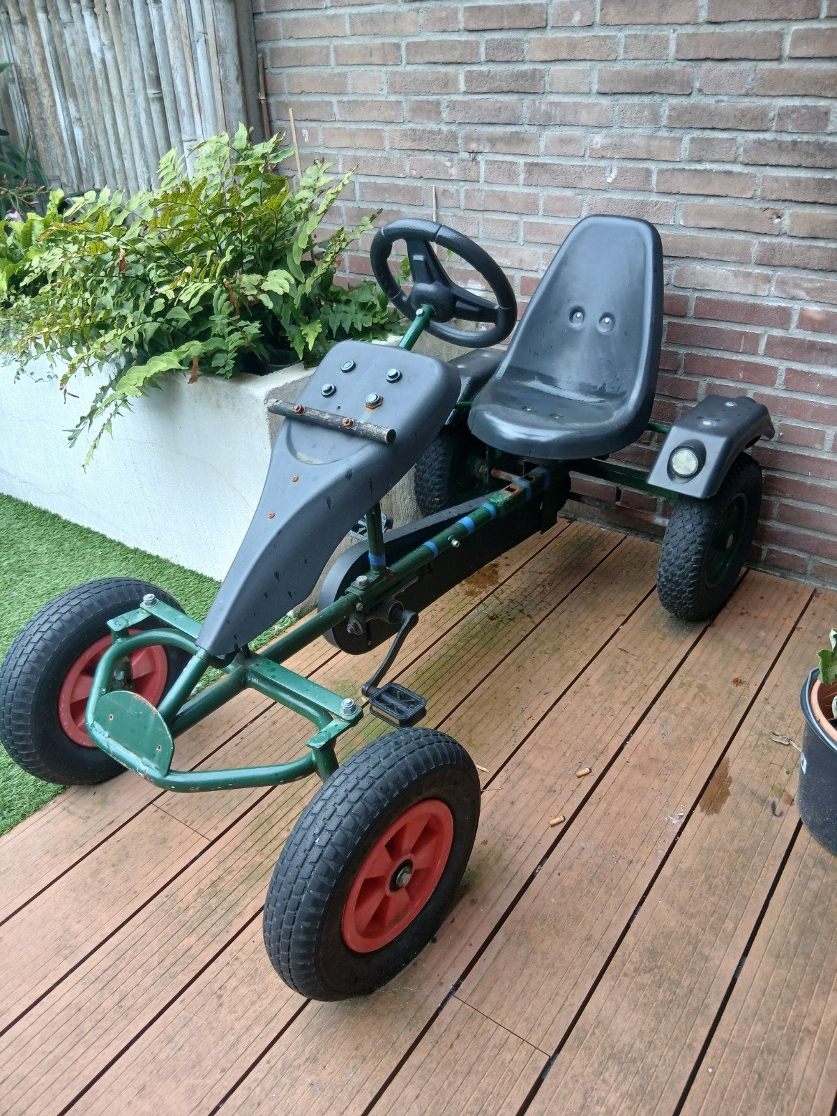 Opknappertje: skelter met lekke banden, Ophalen, Gebruikt, Overige merken