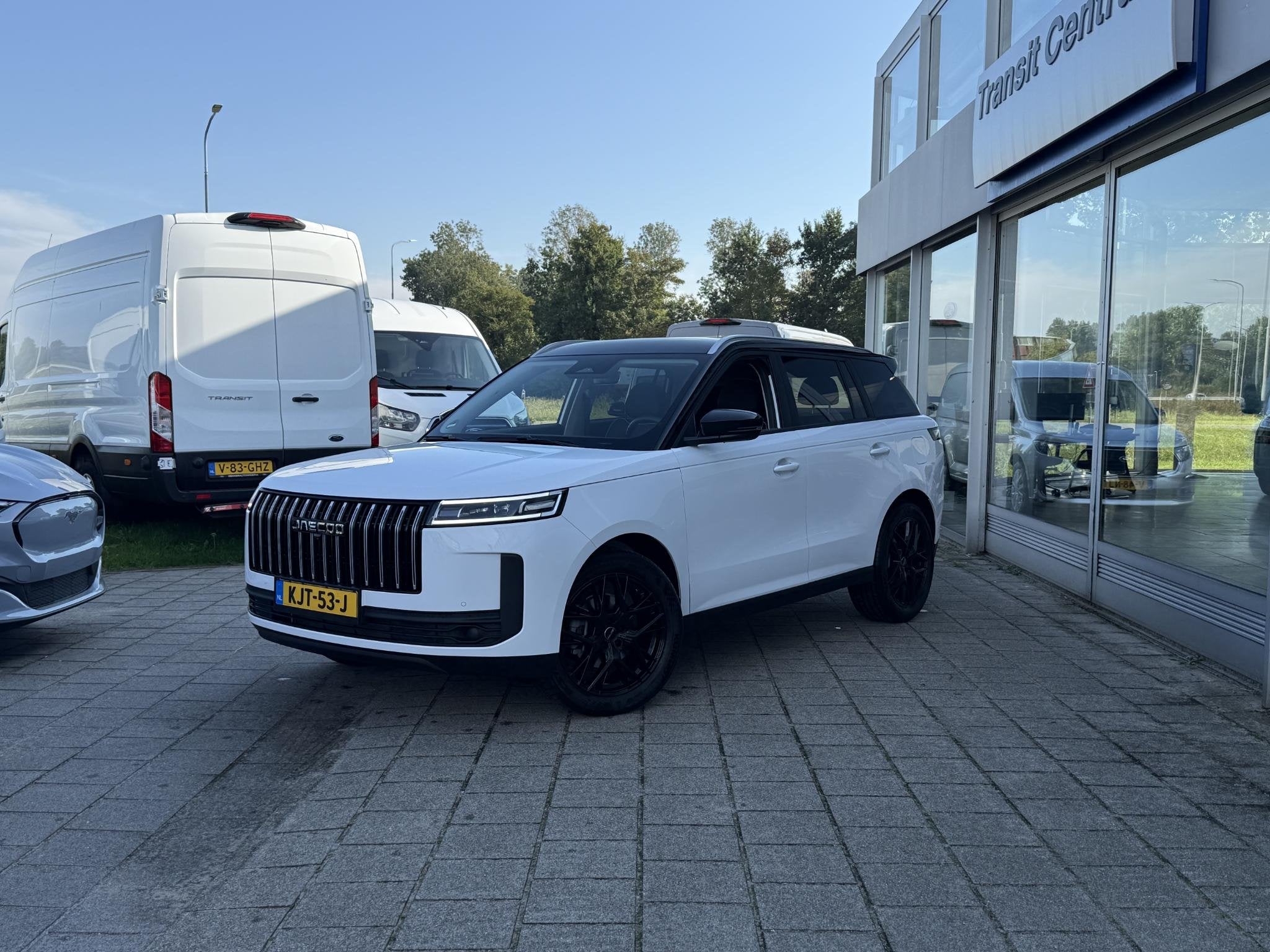 Jaecoo 5 1.5 T-GDi SHS-H Exclusive 19" velgen - stoelverwarm, Auto's, 4 cilinders, 2 kWh, Wit, Origineel Nederlands