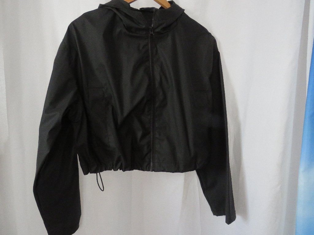 zwarte cropped regenjas mt S van Asos, Zwart, Ophalen of Verzenden, Maat 36 (S), Asos