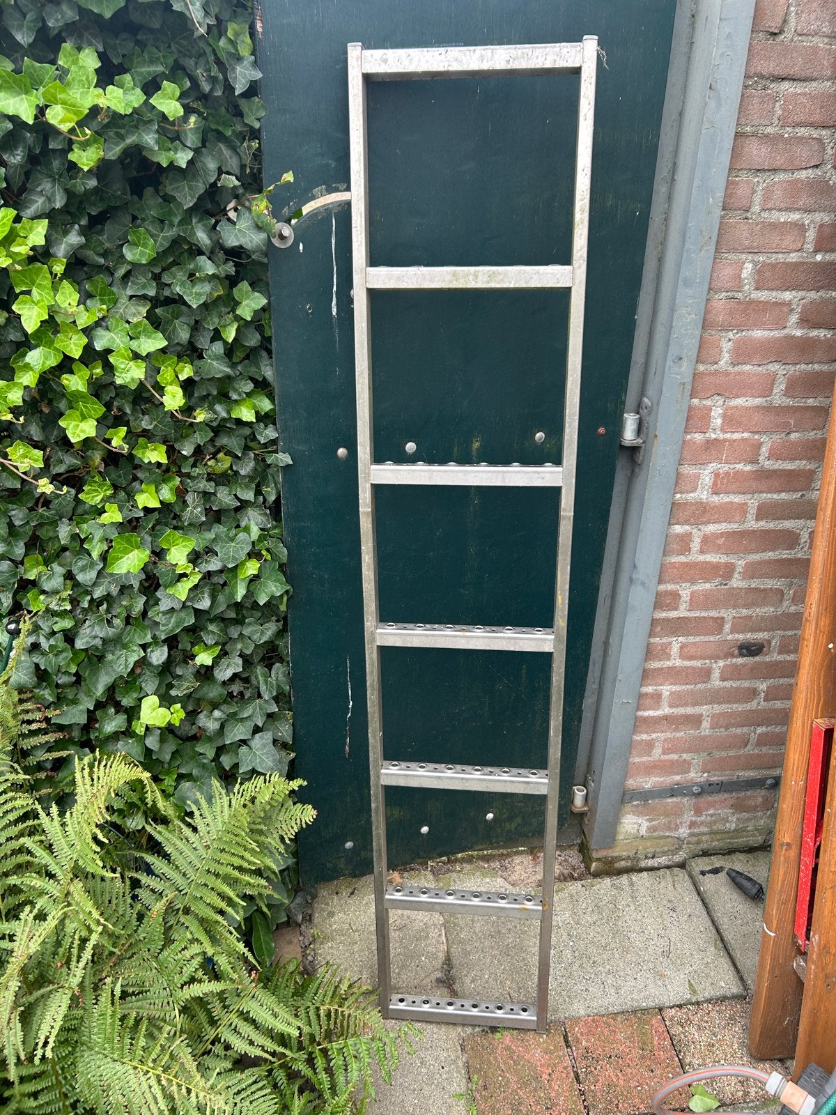 Stevige rvs ladder - voor camper/werkbus, Ophalen, Gebruikt, Ladder, 2 tot 4 meter