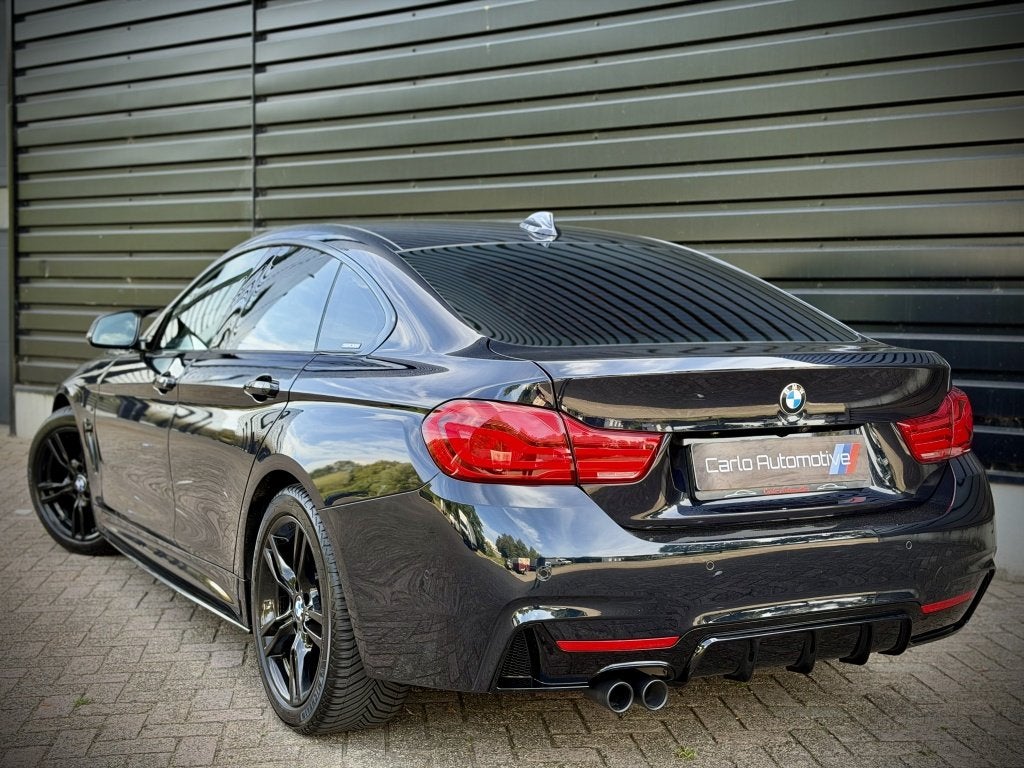 BMW 4 Serie Gran Coupé 420i M-PERFORMANCE DHOEK|LANEASS|HiF, Gebruikt, 4 cilinders, Zwart, Bedrijf