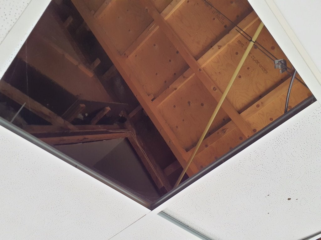 Houten balken 1.800m¹, Doe-het-zelf en Verbouw, Ophalen, Gebruikt, Balk, Vuren