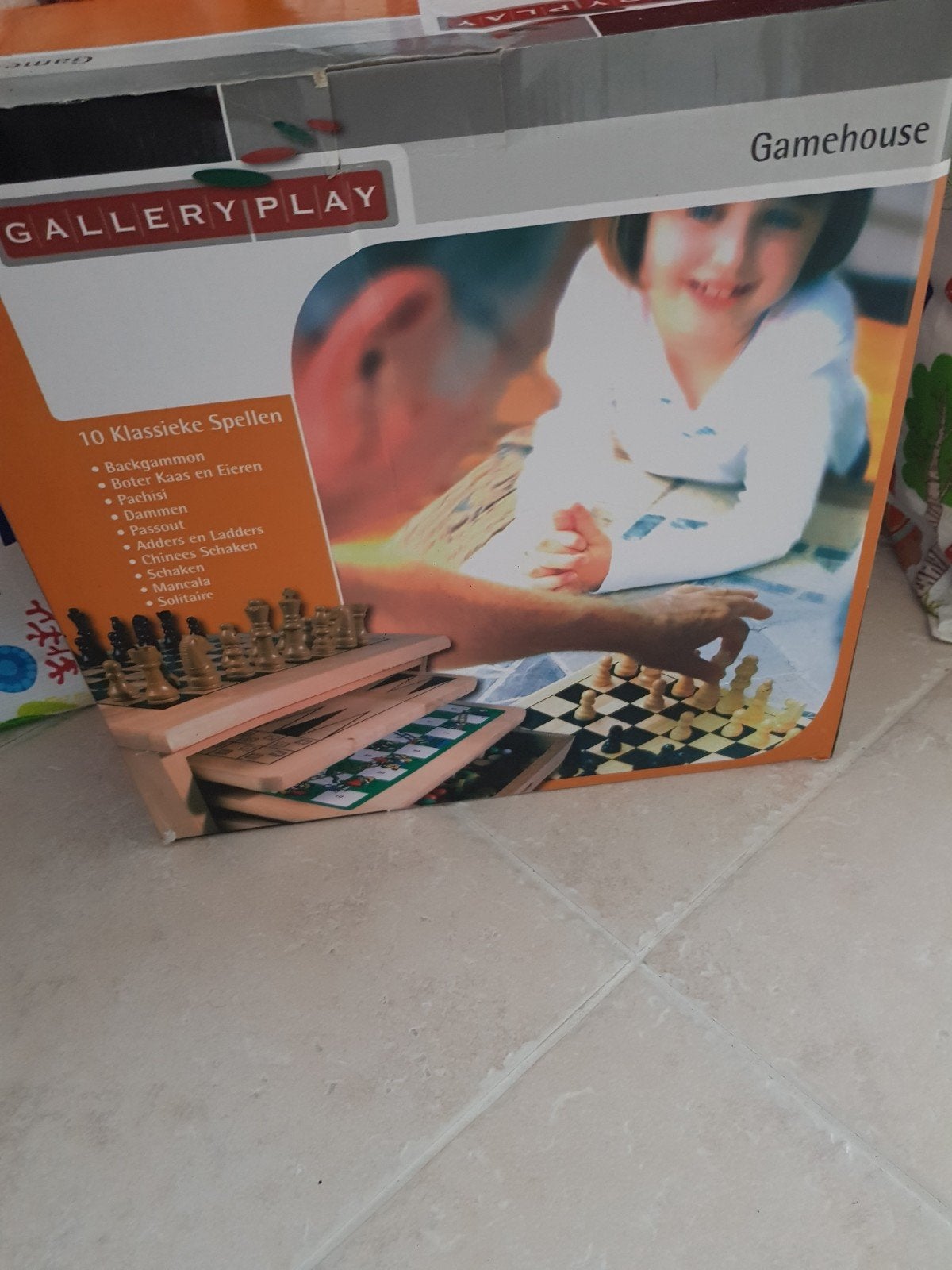 Te koop bord spellenbox, Ophalen