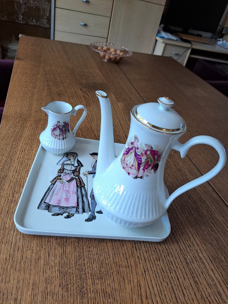 Villeroy en boch dienblad,Franse Veritables set, Huis en Inrichting, Keuken | Servies, Ophalen of Verzenden, Zo goed als nieuw