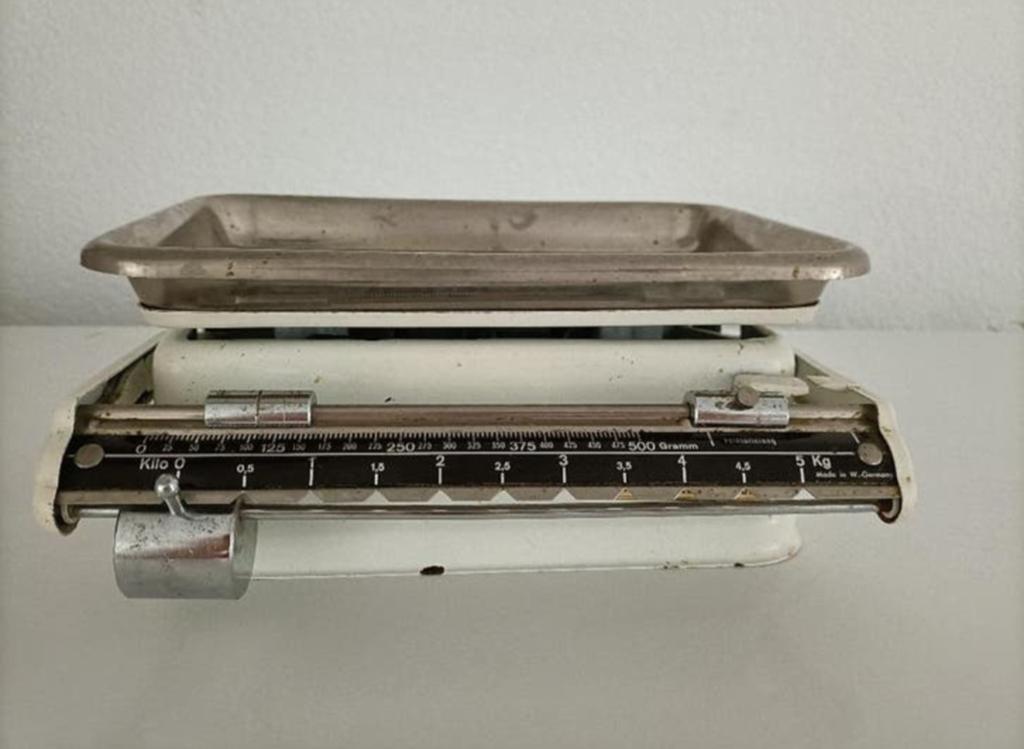 Vintage Weegschaal - Made in W-Germany, Ophalen of Verzenden, Gebruikt, Overige typen, Minder dan 50 kg