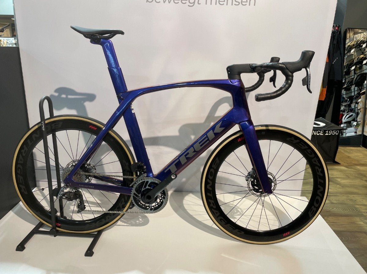 Trek Madone SLR 9 GEN6 eTap 62 Purple P1 Heren Purple, Gebruikt, -, -, -