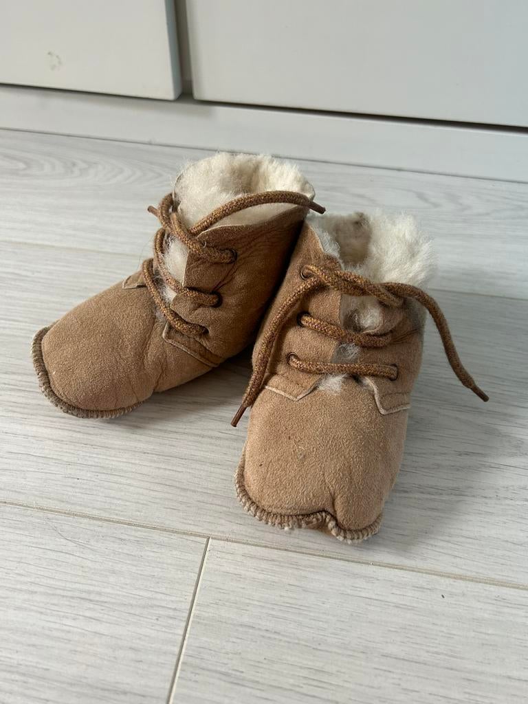 Wollen / leren babyslofjes, Ophalen of Verzenden, Zo goed als nieuw, Jongetje of Meisje, Slofjes