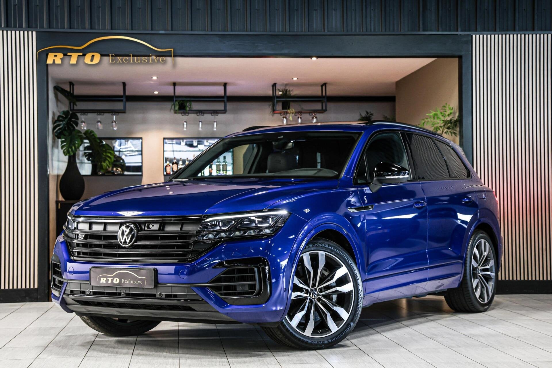 Volkswagen Touareg 3.0 TSi 4MOTION R|HUD|Ventilatie|Pano|21", Auto's, Automaat, Gebruikt, Zwart, 2995 cc