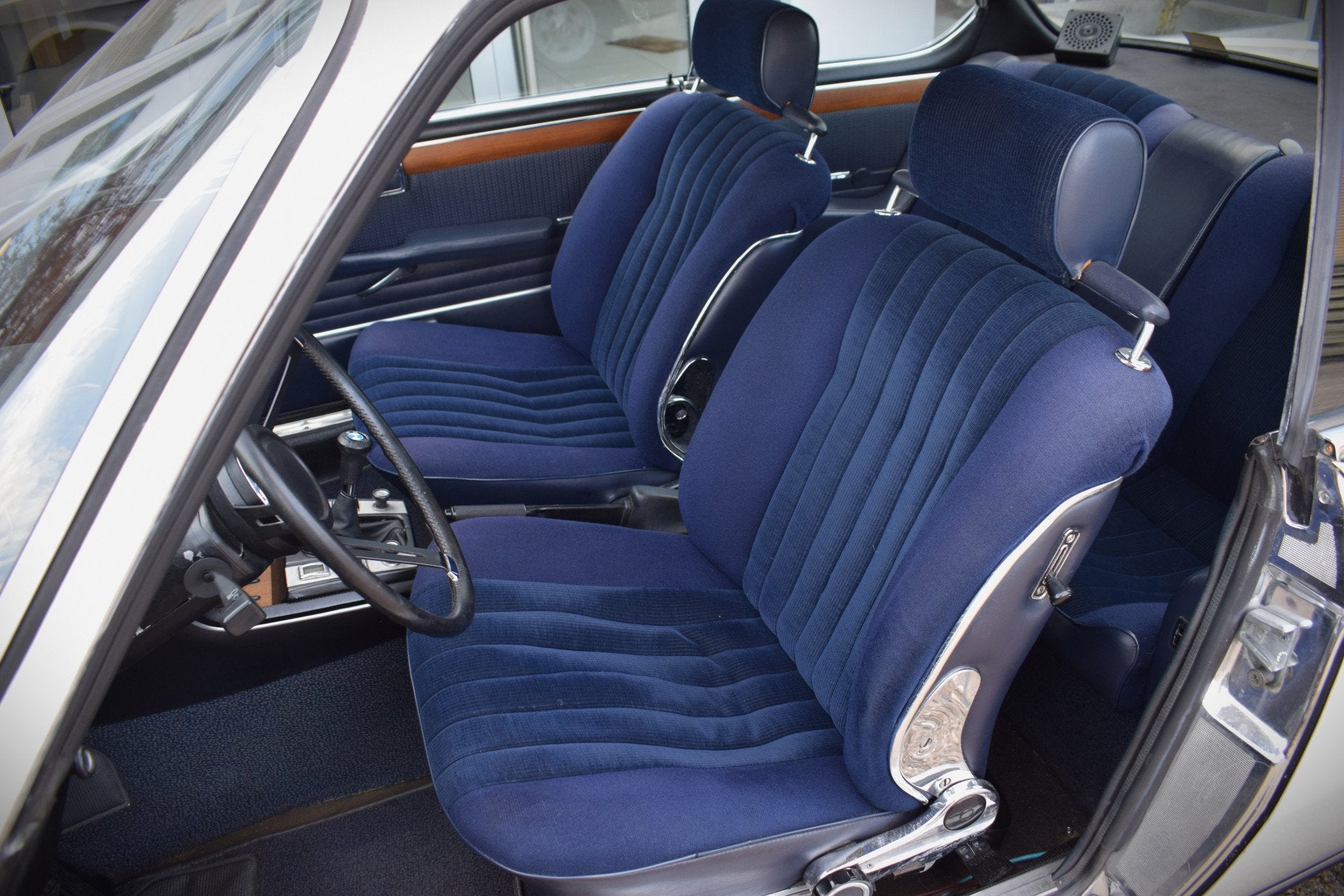BMW 2800 CS 2.8 6 cilinder | Belastingvrij | APK-vrij | Unie, foto 4