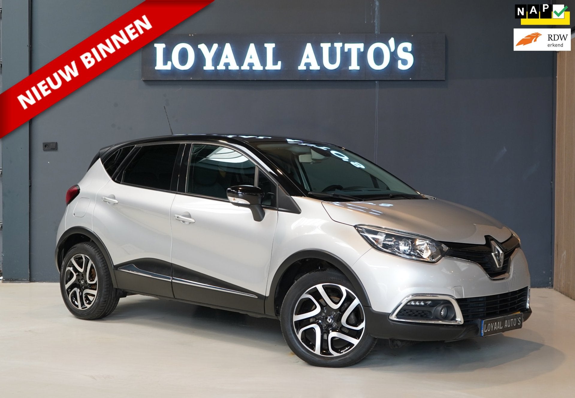 Renault Captur 1.2 TCe Dynamique | ACHTERUITRIJC. | TREKHAAK, Auto's, Stof, 4 cilinders, Automatische klimaatregeling, Origineel Nederlands