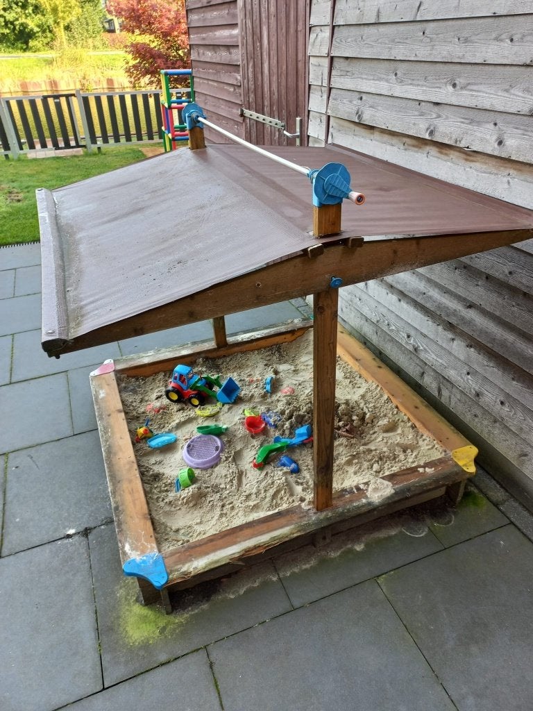 Zandbak Mickey Gaspo met daklift, Kinderen en Baby's, Ophalen, Gebruikt