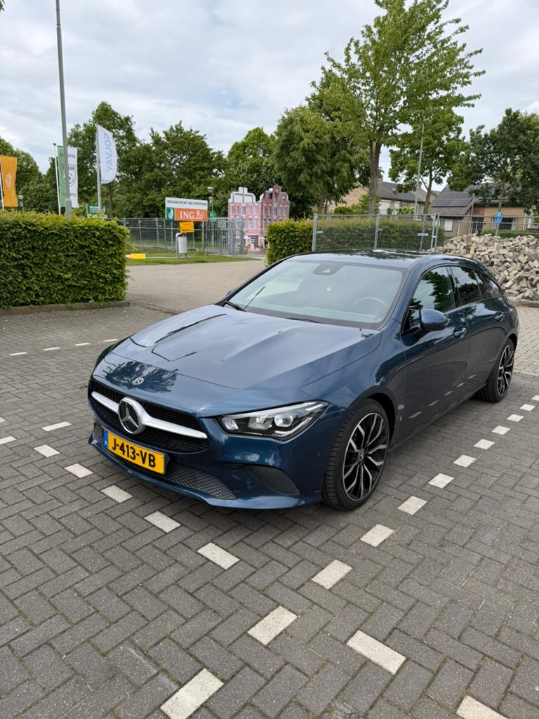 Mercedes-Benz CLA 180 136pk 7G-DCT 2020 Blauw Shooting Brake, CLA, 136 pk, Zwart, 4 cilinders