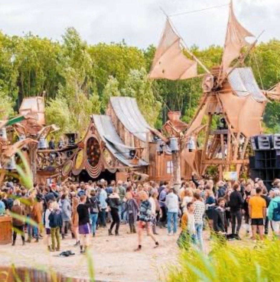 Gezocht: camperticket wildeburg!, Tickets en Kaartjes, Eén persoon