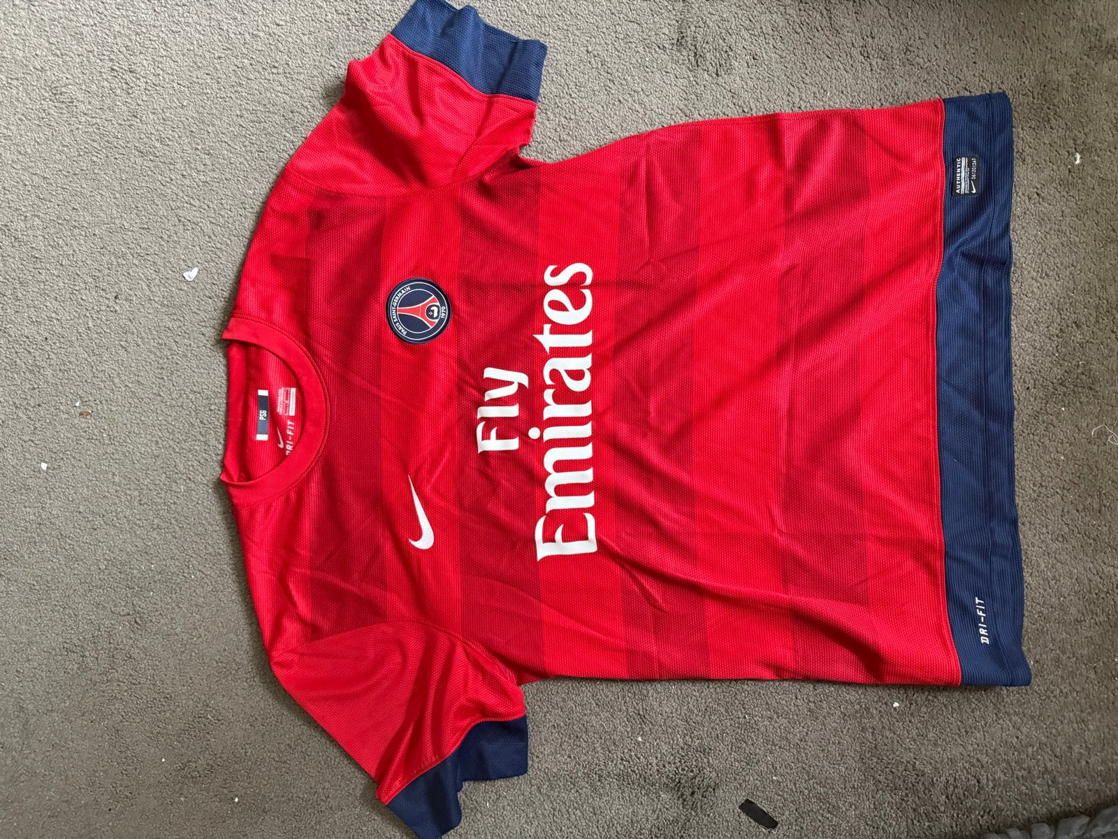 PSG Ibrahimovic shirt (zonder rugnummer) - Uniek item!, Kleding | Heren, T-shirts, Gedragen, Maat 52/54 (L), Rood, Ophalen of Verzenden