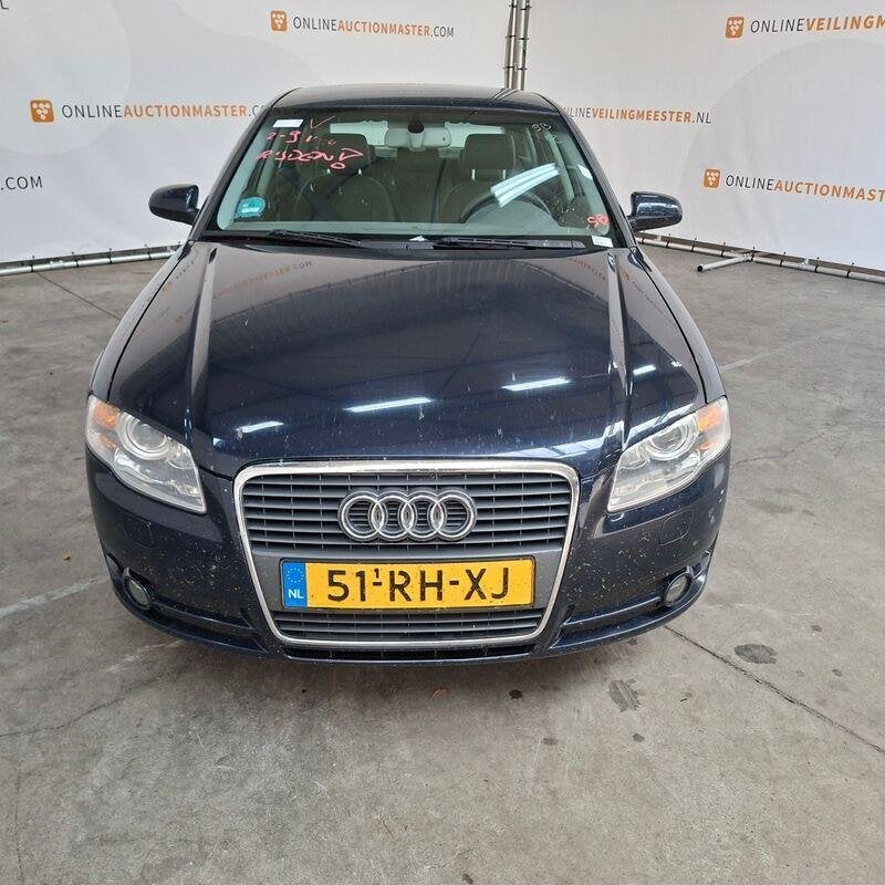 Personenauto Audi, A4 Limousine, 3.2 FSI quattro Pro Line, 2, Automaat, 1800 kg, Blauw, A4