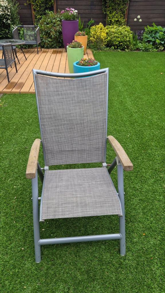 Verstelbare tuinstoel met armleuningen, Tuin en Terras, Ophalen of Verzenden, Gebruikt, Metaal, Verstelbaar