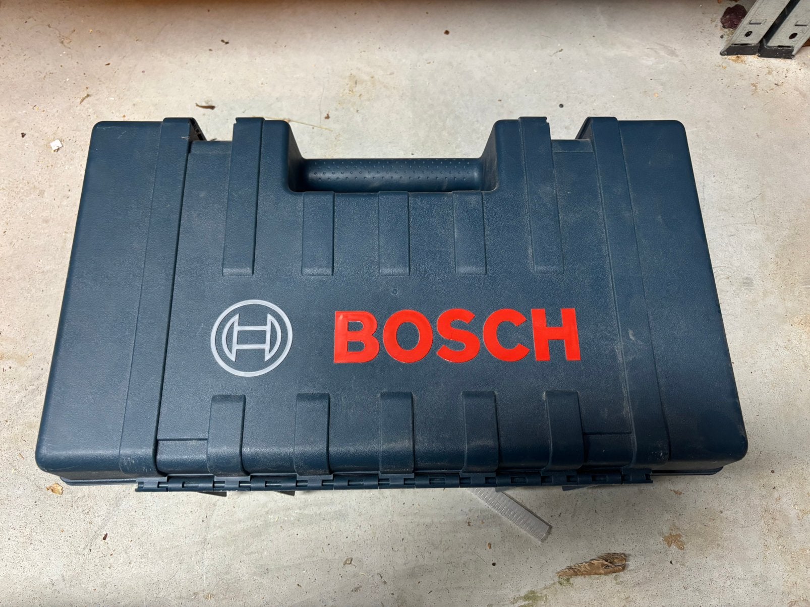 Bosch koffer leeg, Ophalen, Zo goed als nieuw