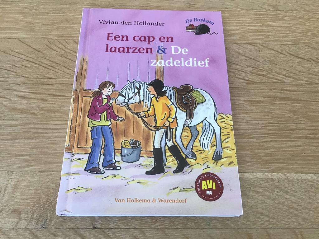 De Roskam: Een cap en laarzen & De zadeldief, Ophalen of Verzenden, Zo goed als nieuw, Fictie algemeen