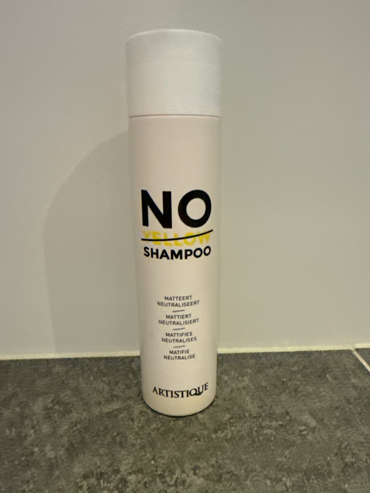 Artistique No Yellow Shampoo 250ml, Ophalen of Verzenden, Gebruikt, Shampoo of Conditioner