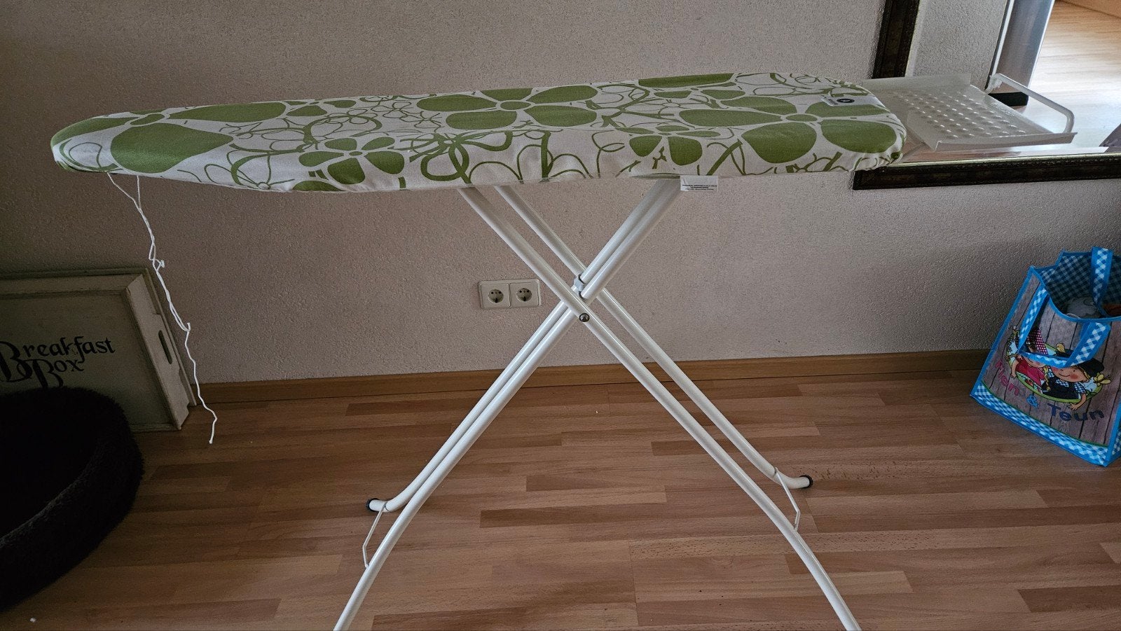 Brabantia Strijkplank met Groen Bloemenpatroon, Ophalen, Zo goed als nieuw