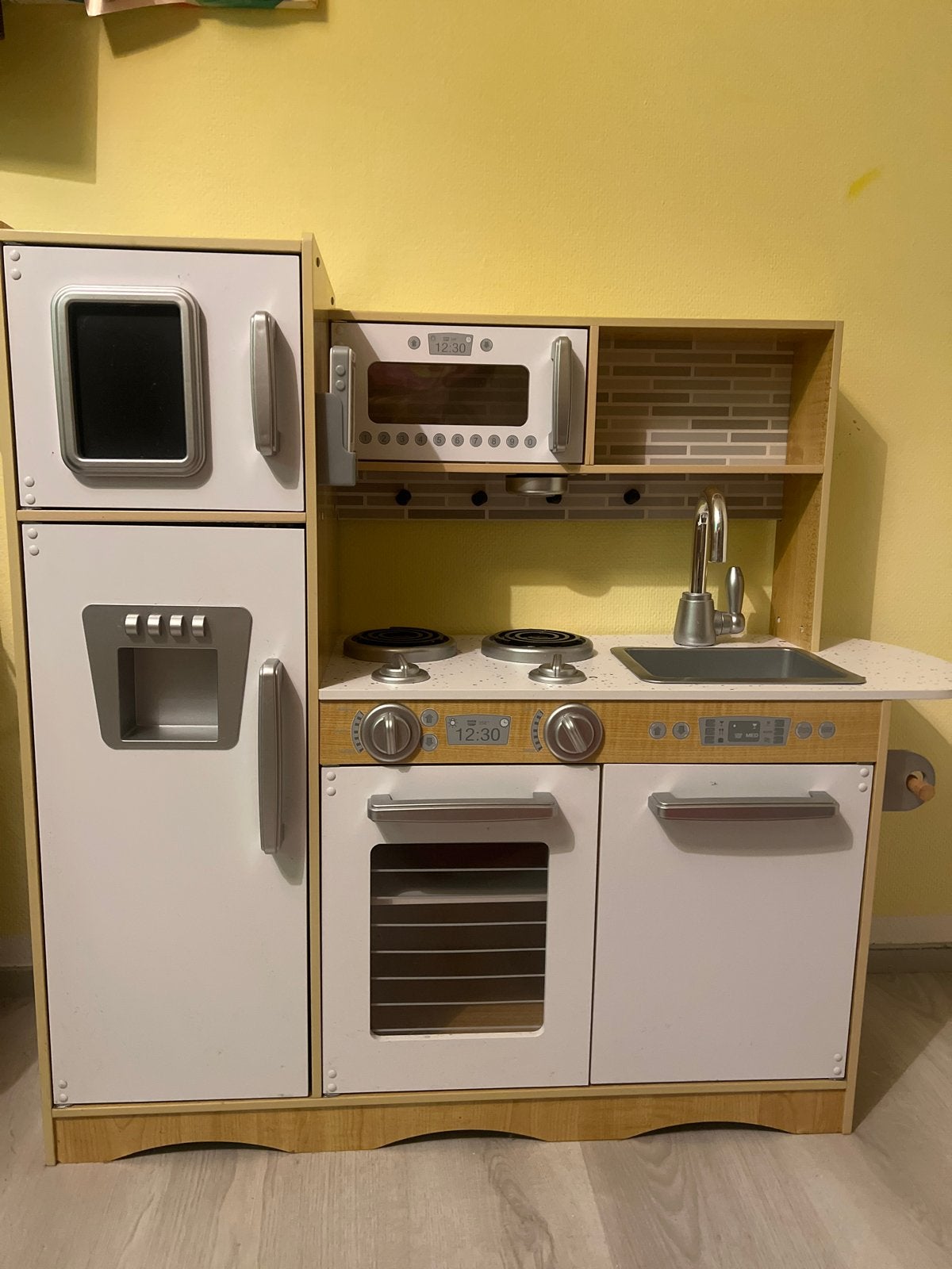 Grote houten speelkeuken met koelkast en oven, Ophalen, Zo goed als nieuw, Hout, Speelkeuken