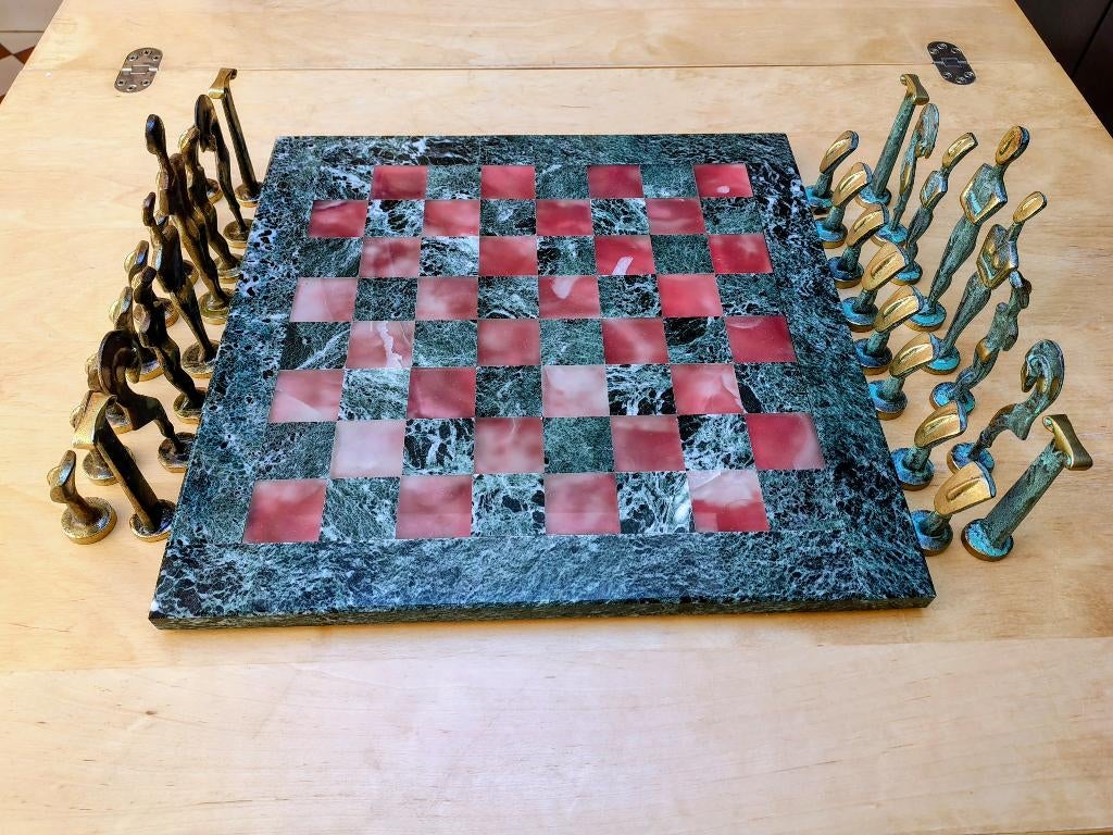 Zeer bijzonder schaakspel, Hobby en Vrije tijd, Gezelschapsspellen | Bordspellen, Een of twee spelers, Ophalen of Verzenden, Gebruikt