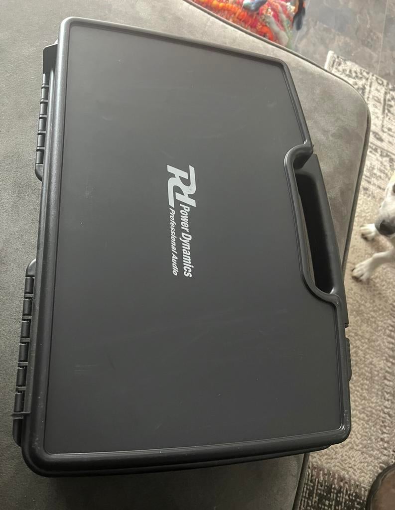 Nieuw power dynamics PD 810 in ears, Ophalen of Verzenden, Zo goed als nieuw, Minder dan 500 watt