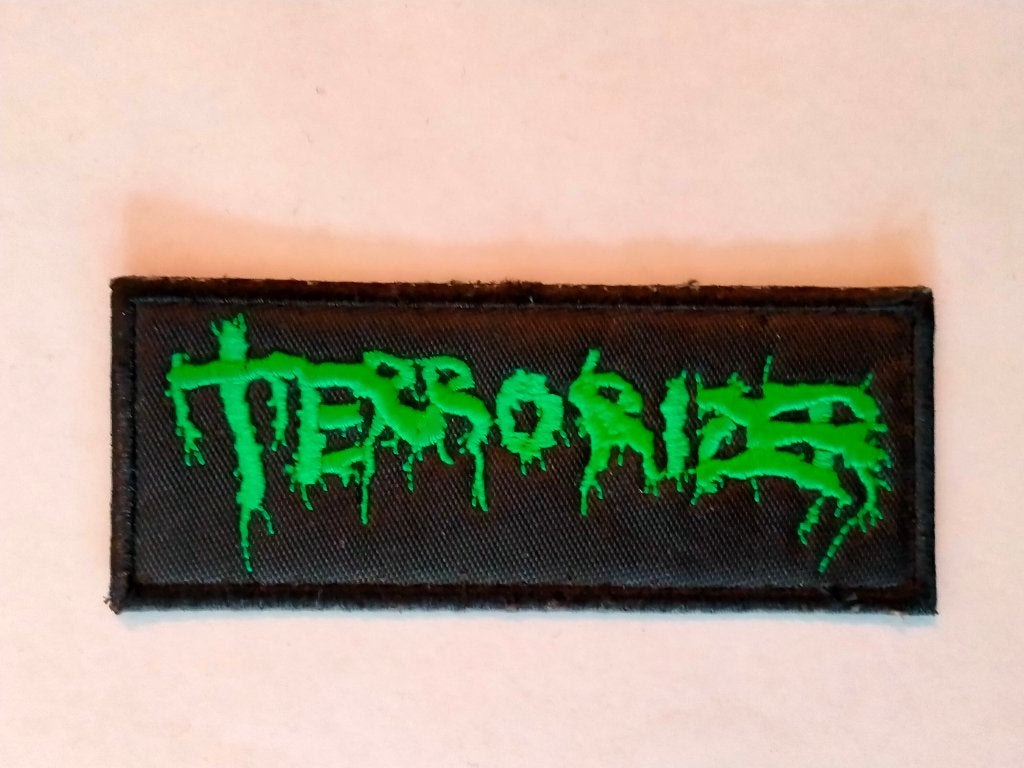 Terrorizer band muziek kleding patch embleem, Verzamelen, Muziek, Artiesten en Beroemdheden, Verzenden, Gebruikt, Kleding